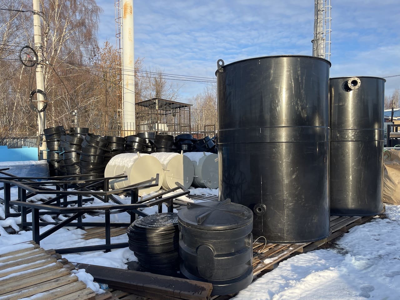 Емкость для воды из полиэтилена